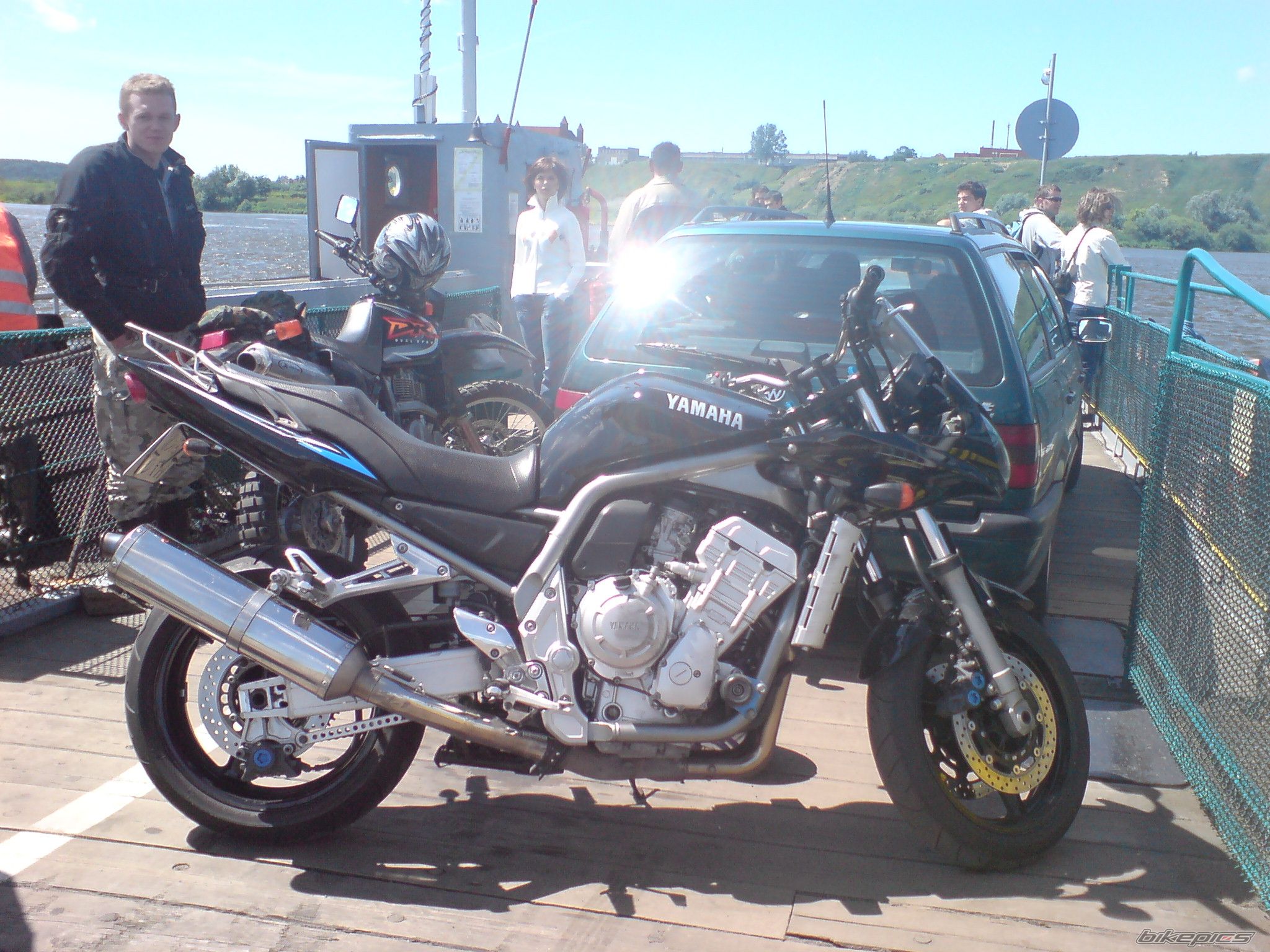 2001 YAMAHA FZS 1000 FAZER | Picture 1806023 motorcycle photo
