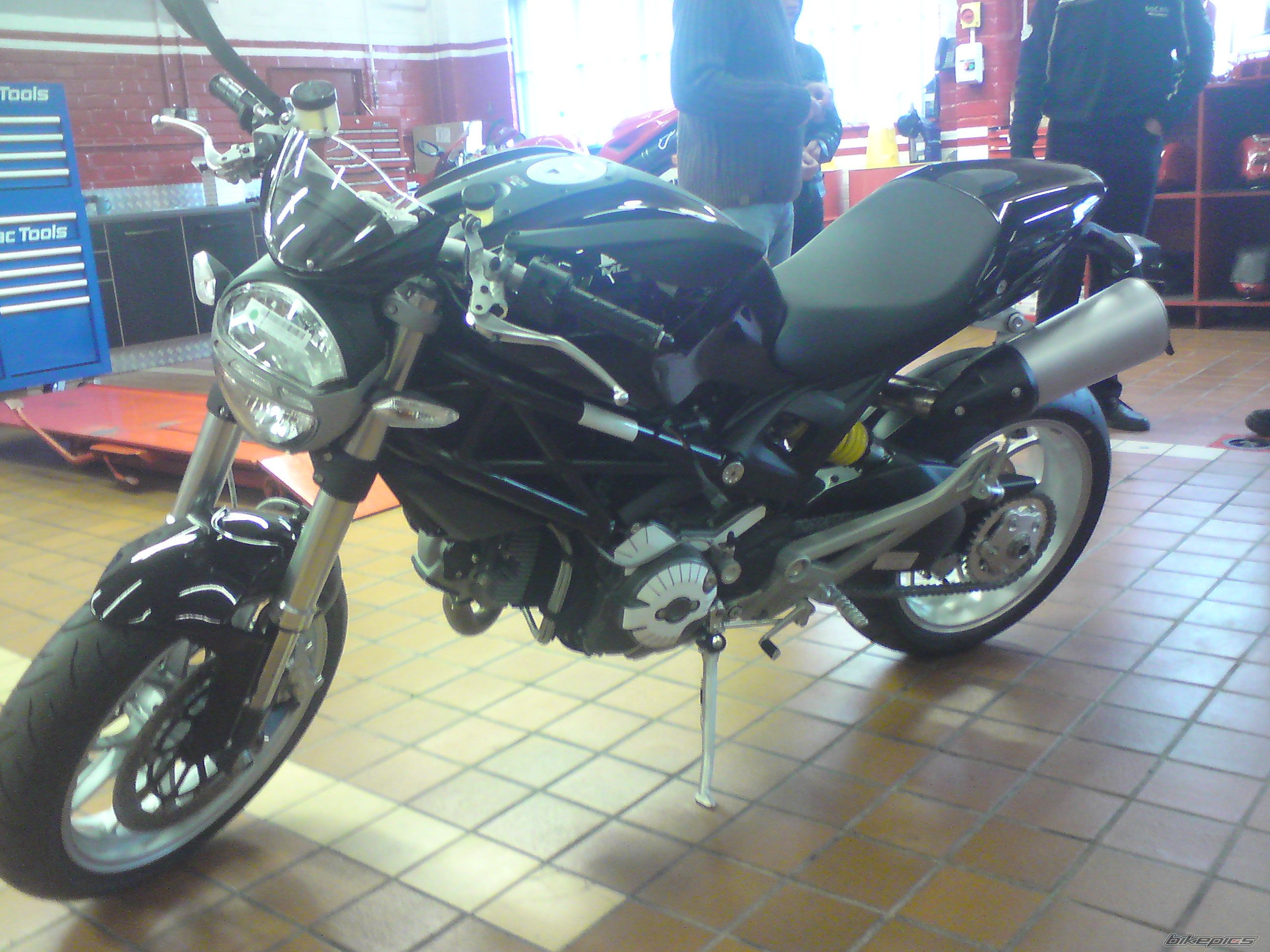 2009 DUCATI MONSTER 1000 | Picture 1806262 motorcycle photo