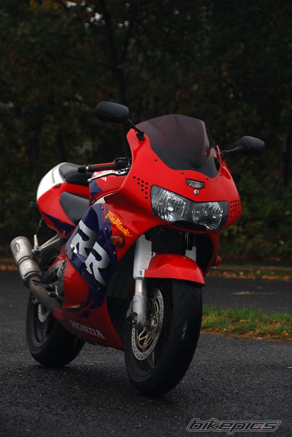 1998 HONDA CBR 900 | Picture 1806596 motorcycle photo