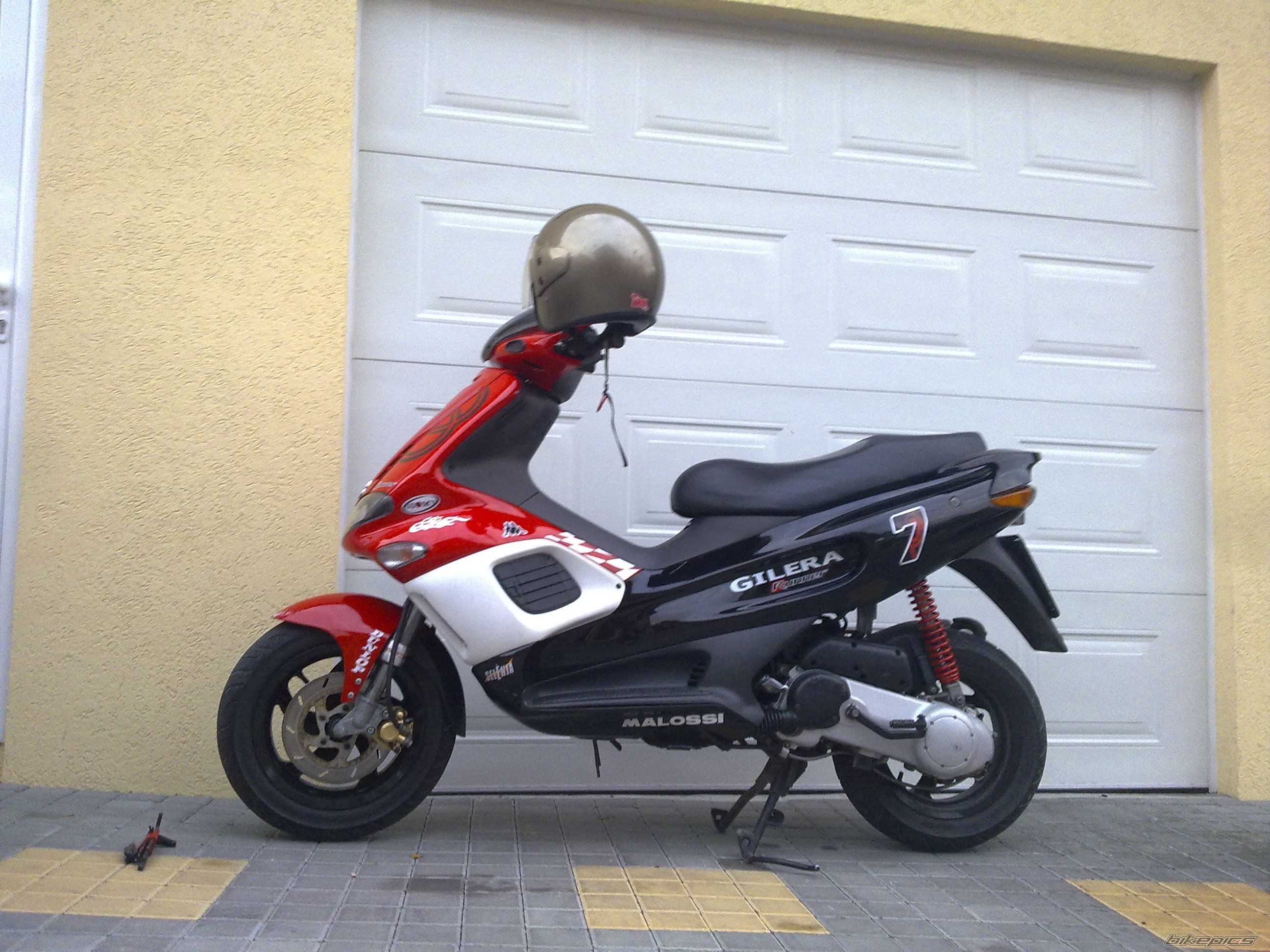 2010 GILERA RUNNER 50 | Picture 1806606 motorcycle photo