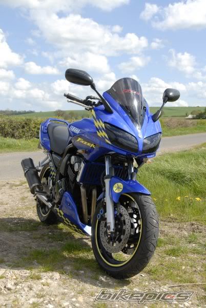 2002 YAMAHA FZ6 FAZER | Picture 1806712 motorcycle photo