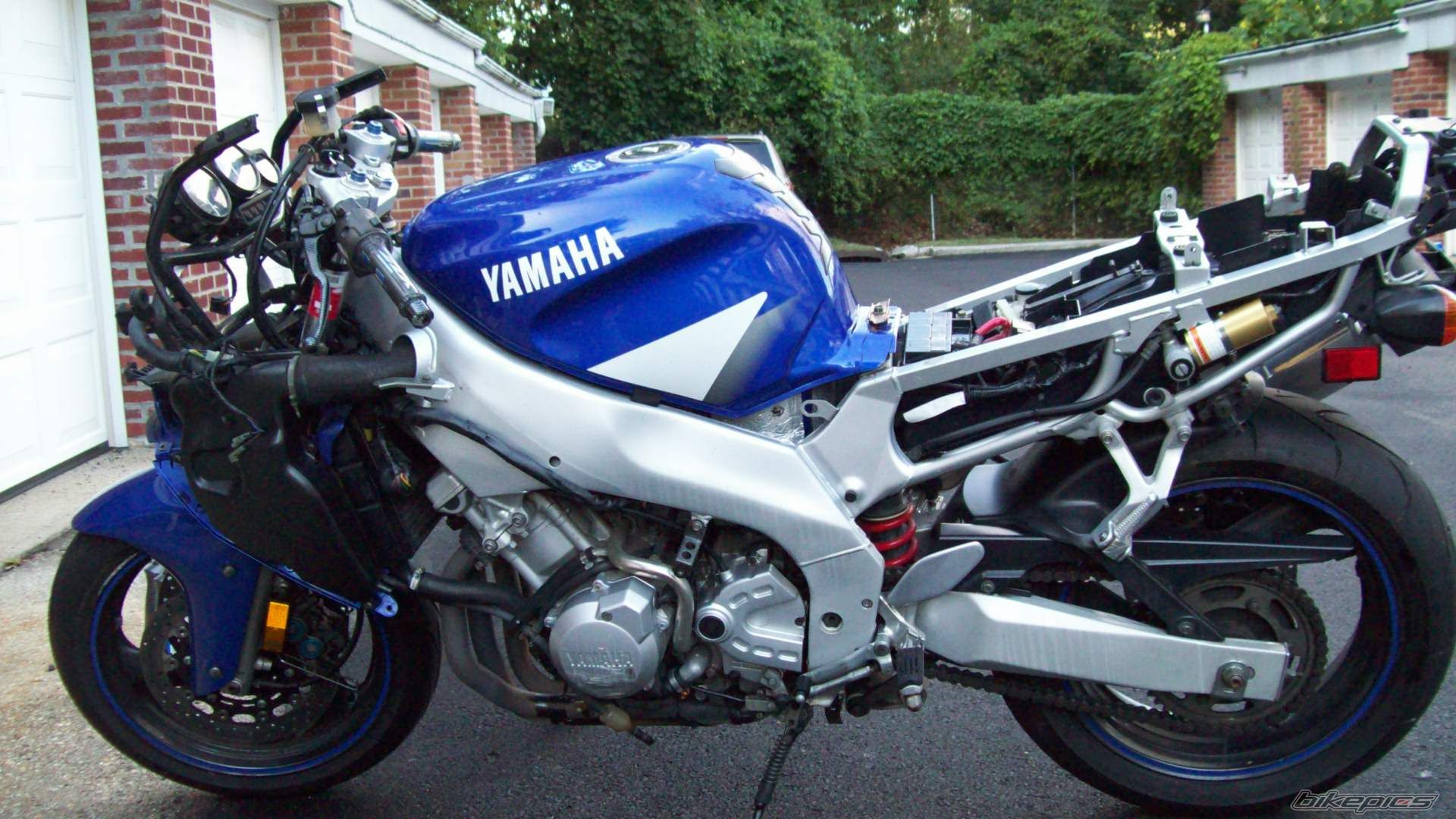 2000 YAMAHA YZF 600 | Picture 1807090 motorcycle photo