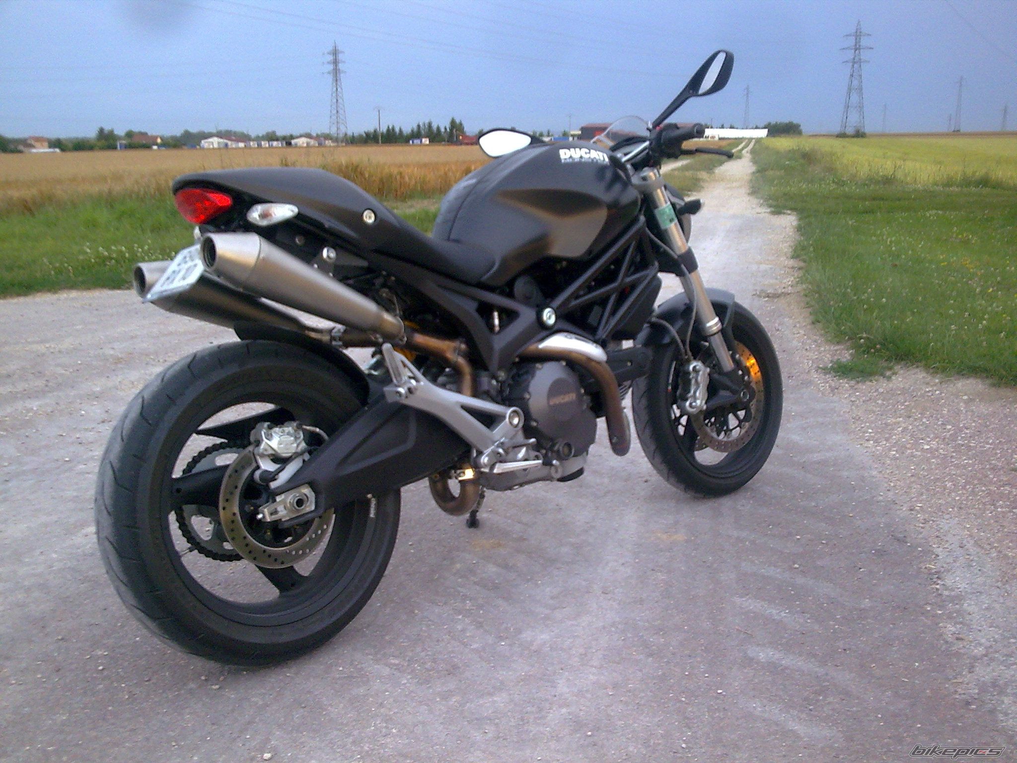 2008 DUCATI MONSTER 696 | Picture 1808423 motorcycle photo