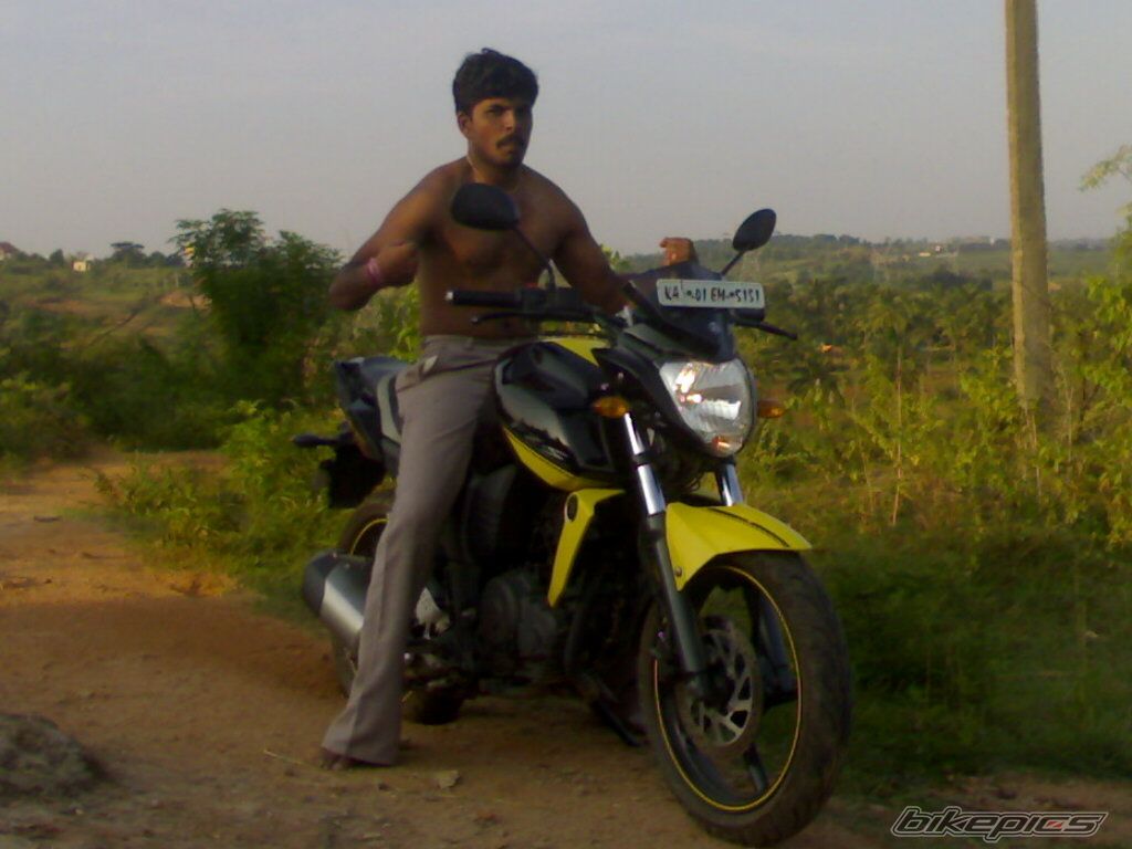 2010 YAMAHA FZ 150 | Picture 1808672 motorcycle photo