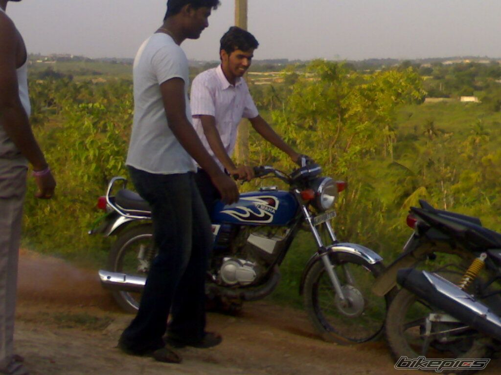 2010 YAMAHA FZ 150 | Picture 1808679 motorcycle photo