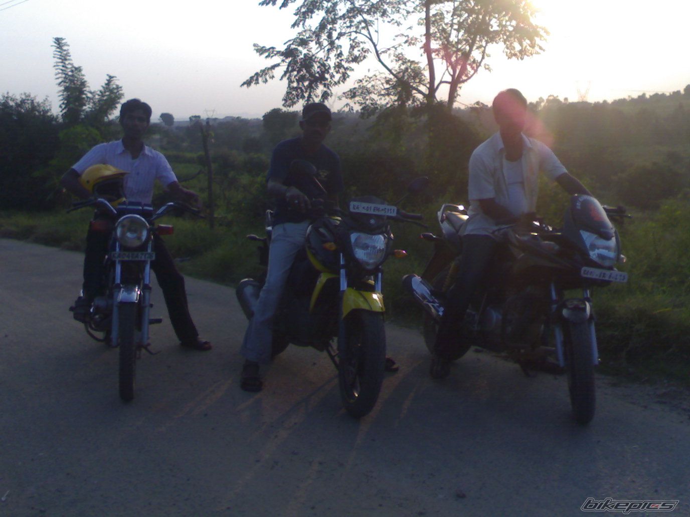 2010 YAMAHA FZ 150 | Picture 1808704 motorcycle photo