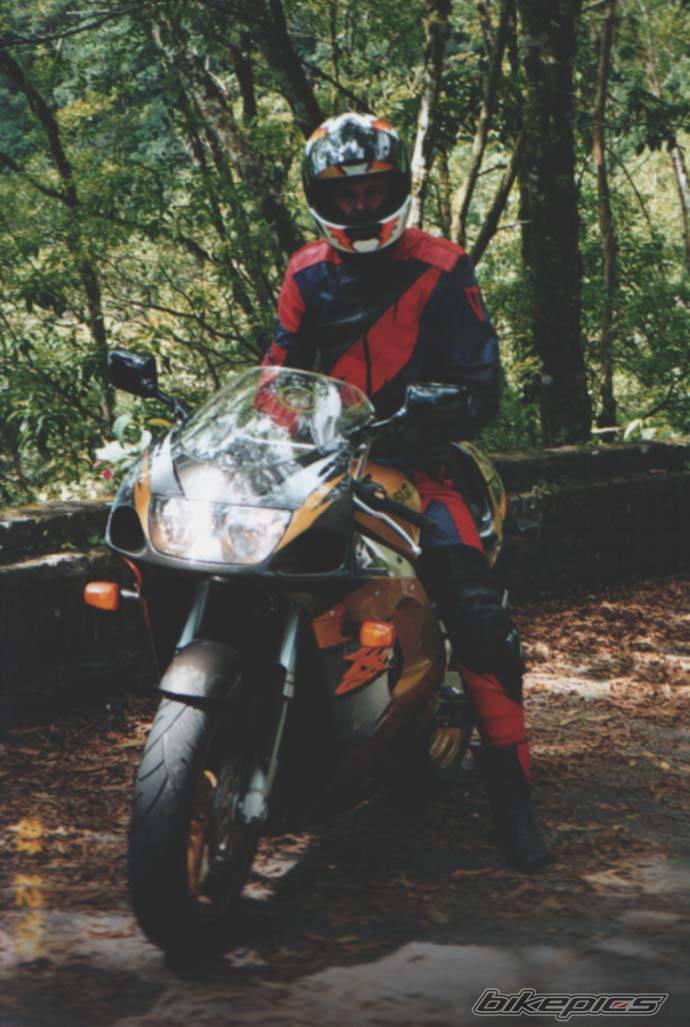 1996 SUZUKI GSX R 750 | Picture 18090 motorcycle photo