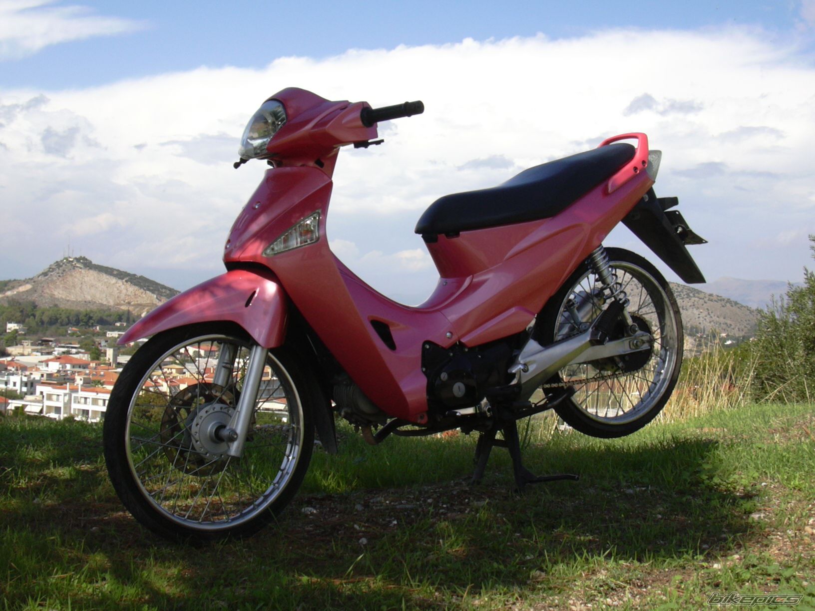2010 HONDA INNOVA 125 | Picture 1809722 motorcycle photo