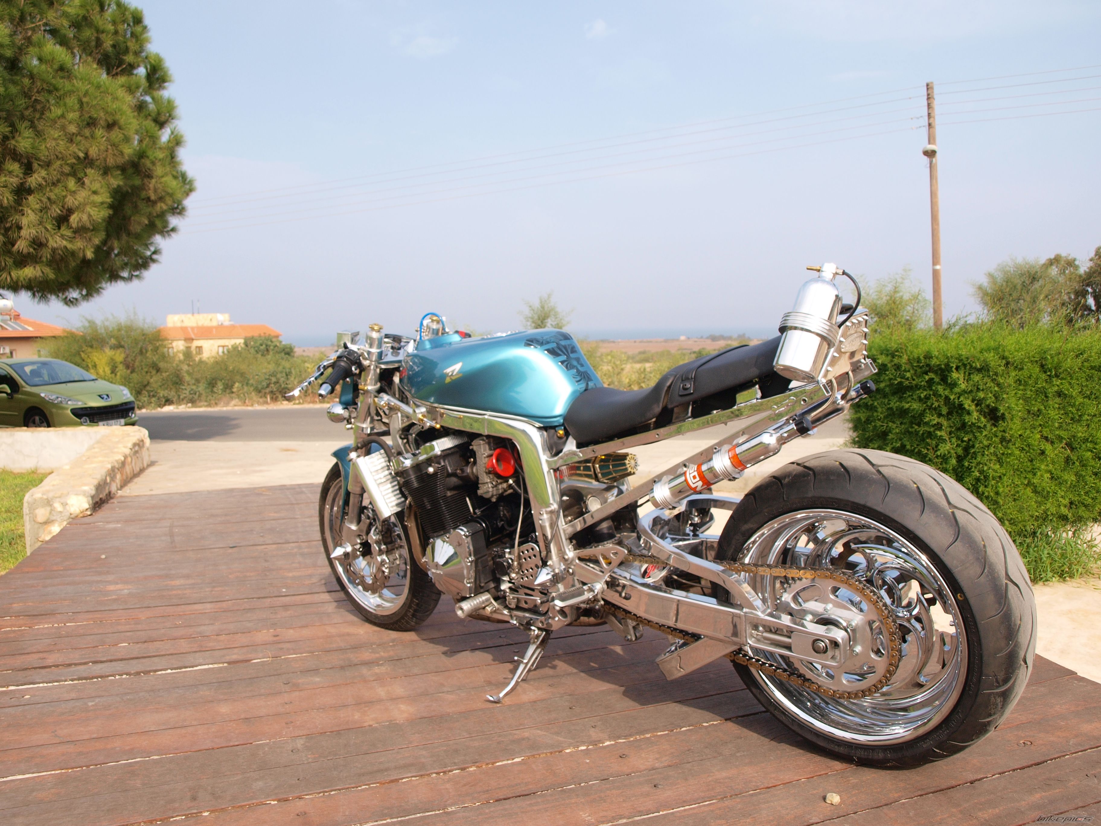 1992 SUZUKI GSX R 1100 | Picture 1809848 motorcycle photo