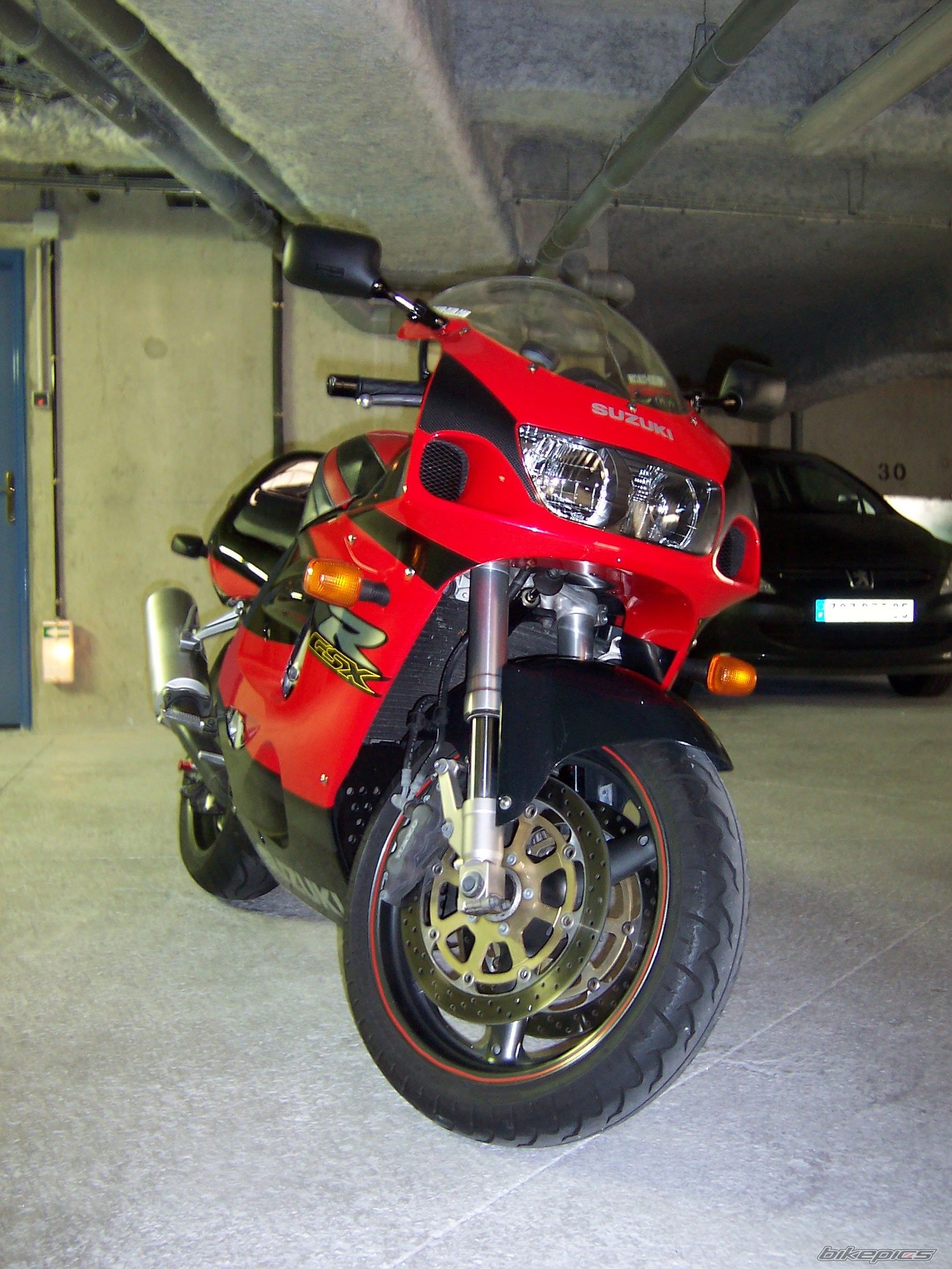 1999 SUZUKI GSX R 750 | Picture 1809921 motorcycle photo