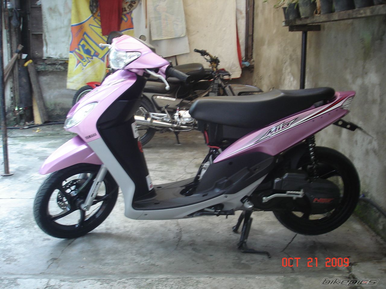 2010 YAMAHA MIO | Picture 1810200 motorcycle photo