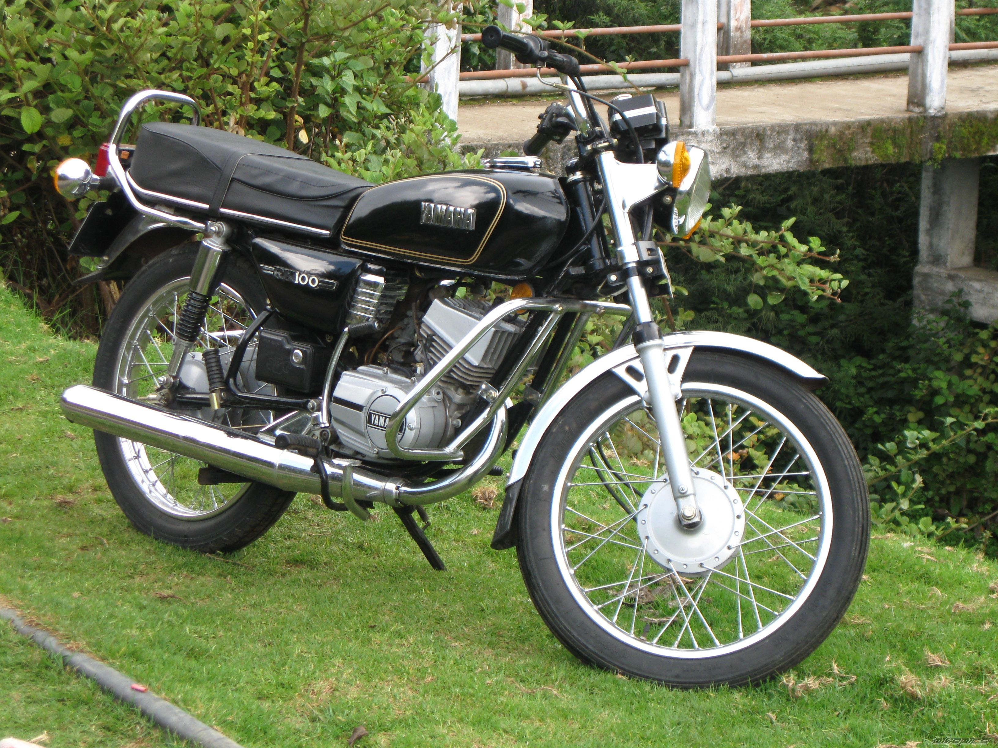 1992 YAMAHA RX 100 | Picture 1810496 motorcycle photo