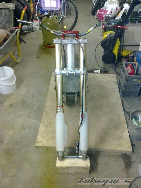 1999 HONDA CR 250 | Picture 1811606 motorcycle photo