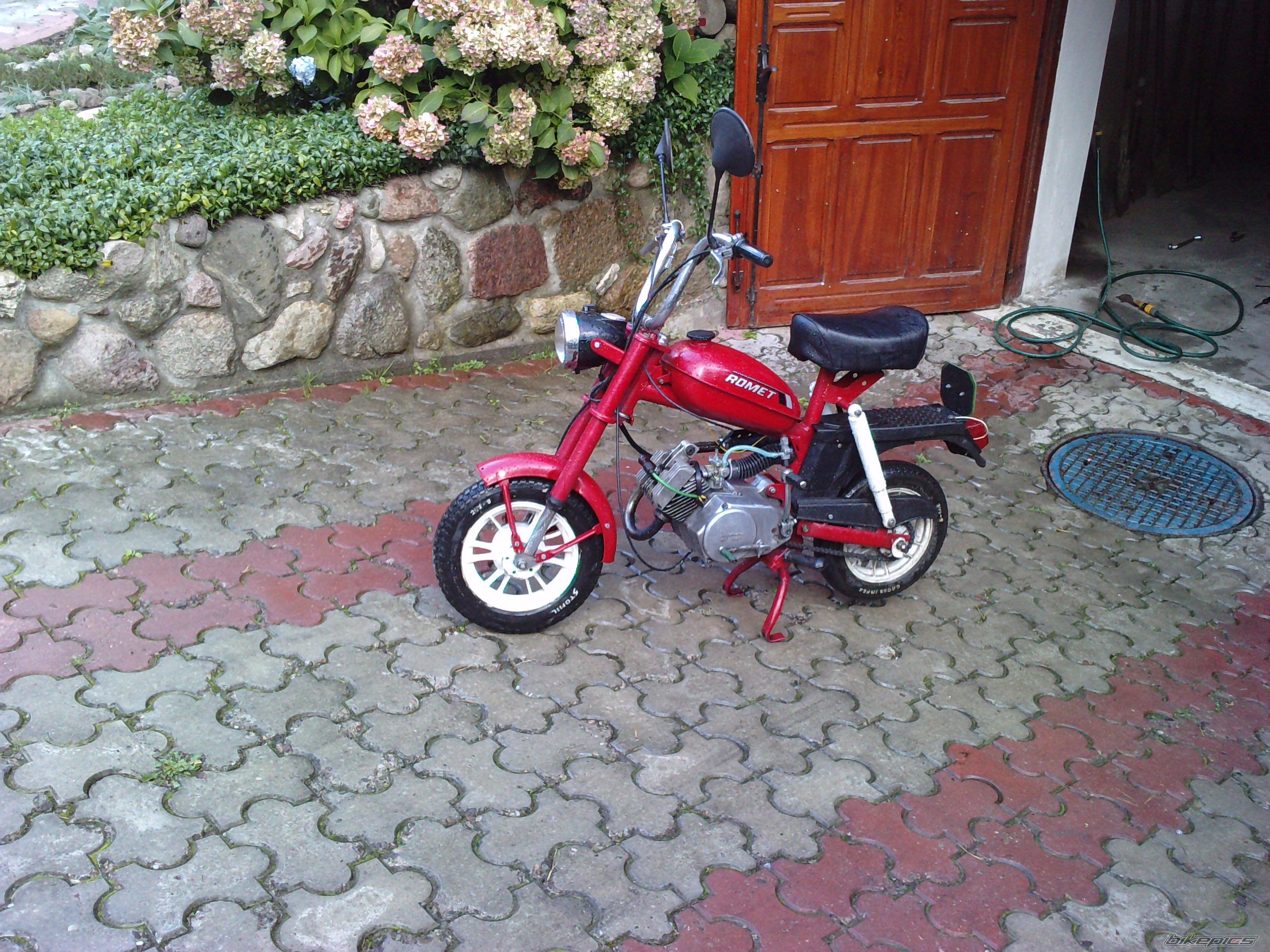 1985 ROMET MOTORYNKA M2 | Picture 1812127 motorcycle photo