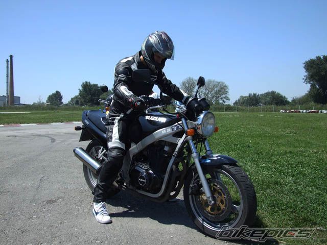 1990 SUZUKI GS 500 | Picture 1812990 motorcycle photo