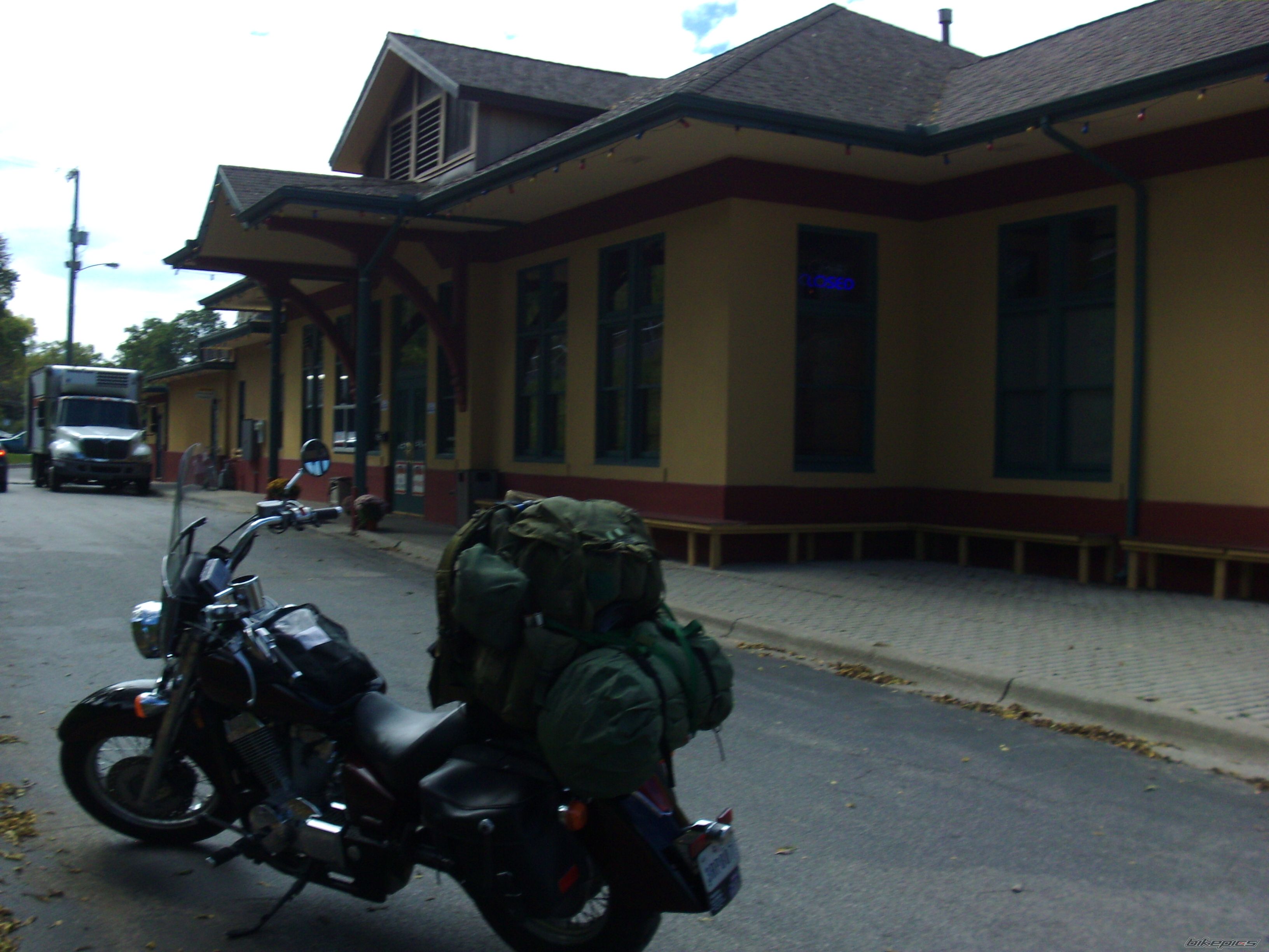 2005 HARLEY DAVIDSON XL 1200 C | Picture 1813380 motorcycle photo