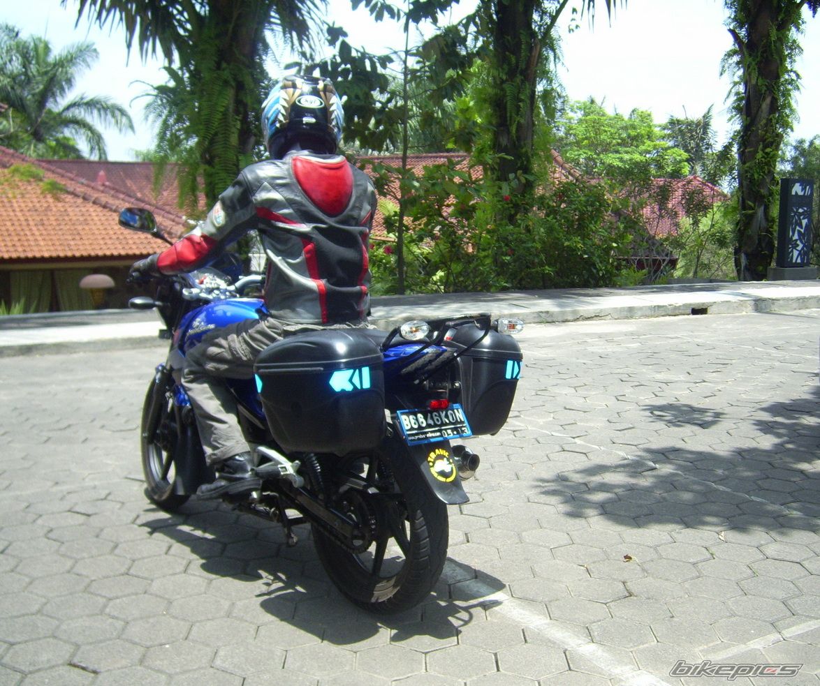 2008 BAJAJ PULSAR 200 | Picture 1814288 motorcycle photo