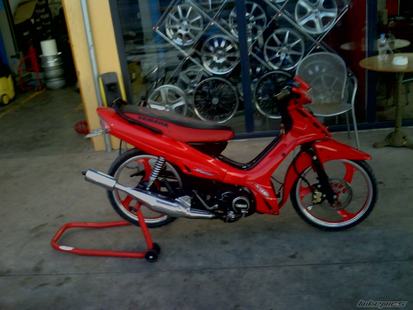2009 YAMAHA F1 ZR | Picture 1814559 motorcycle photo