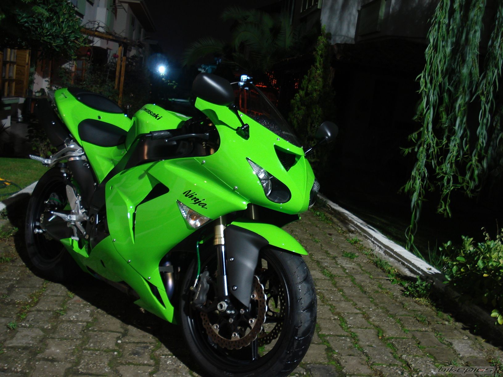 2007 KAWASAKI ZX 10R | Picture 1815729 motorcycle photo