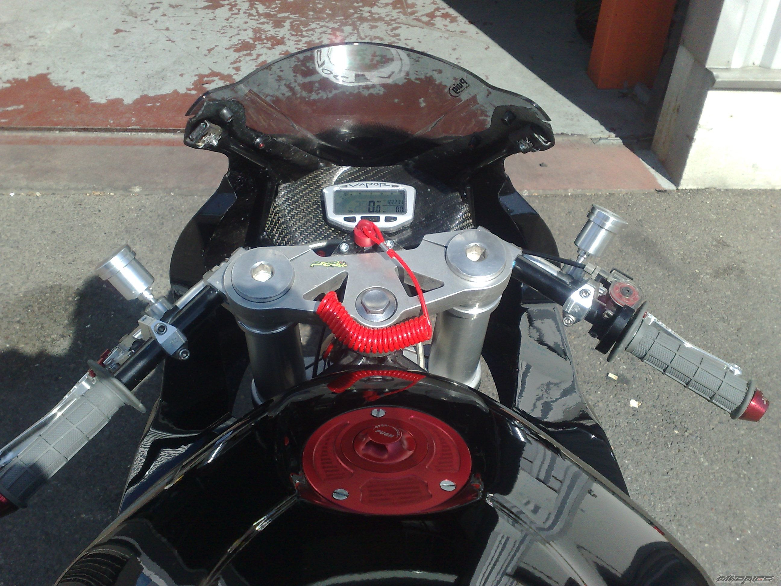 2010 YAMAHA TZR 50 | Picture 1815822 motorcycle photo
