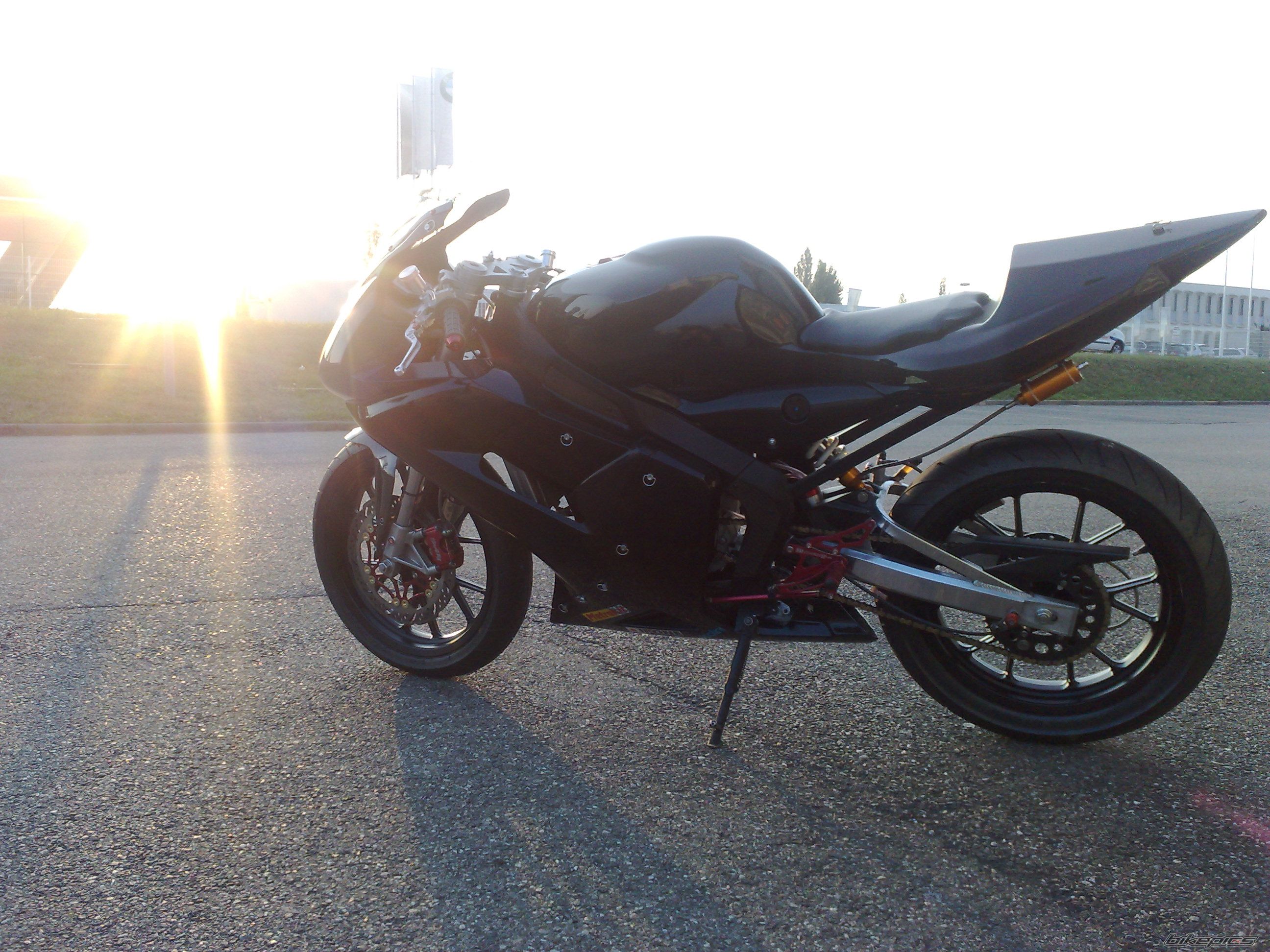 2010 YAMAHA TZR 50 | Picture 1815827 motorcycle photo