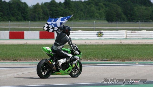 2009 KAWASAKI ZX 6R | Picture 1816654 motorcycle photo