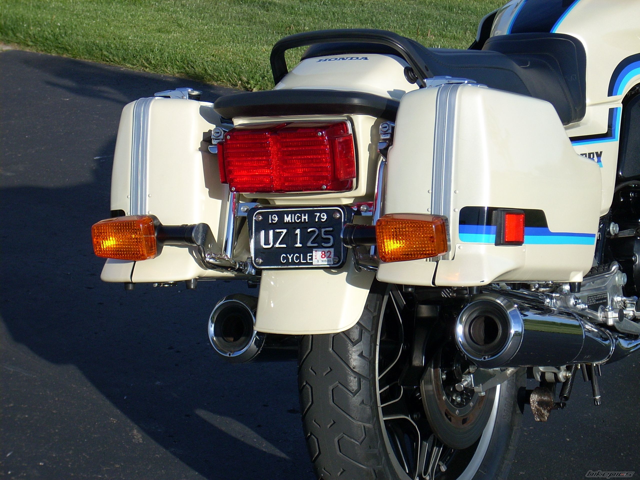 1982 HONDA CBX 1050 | Picture 1819009 motorcycle photo