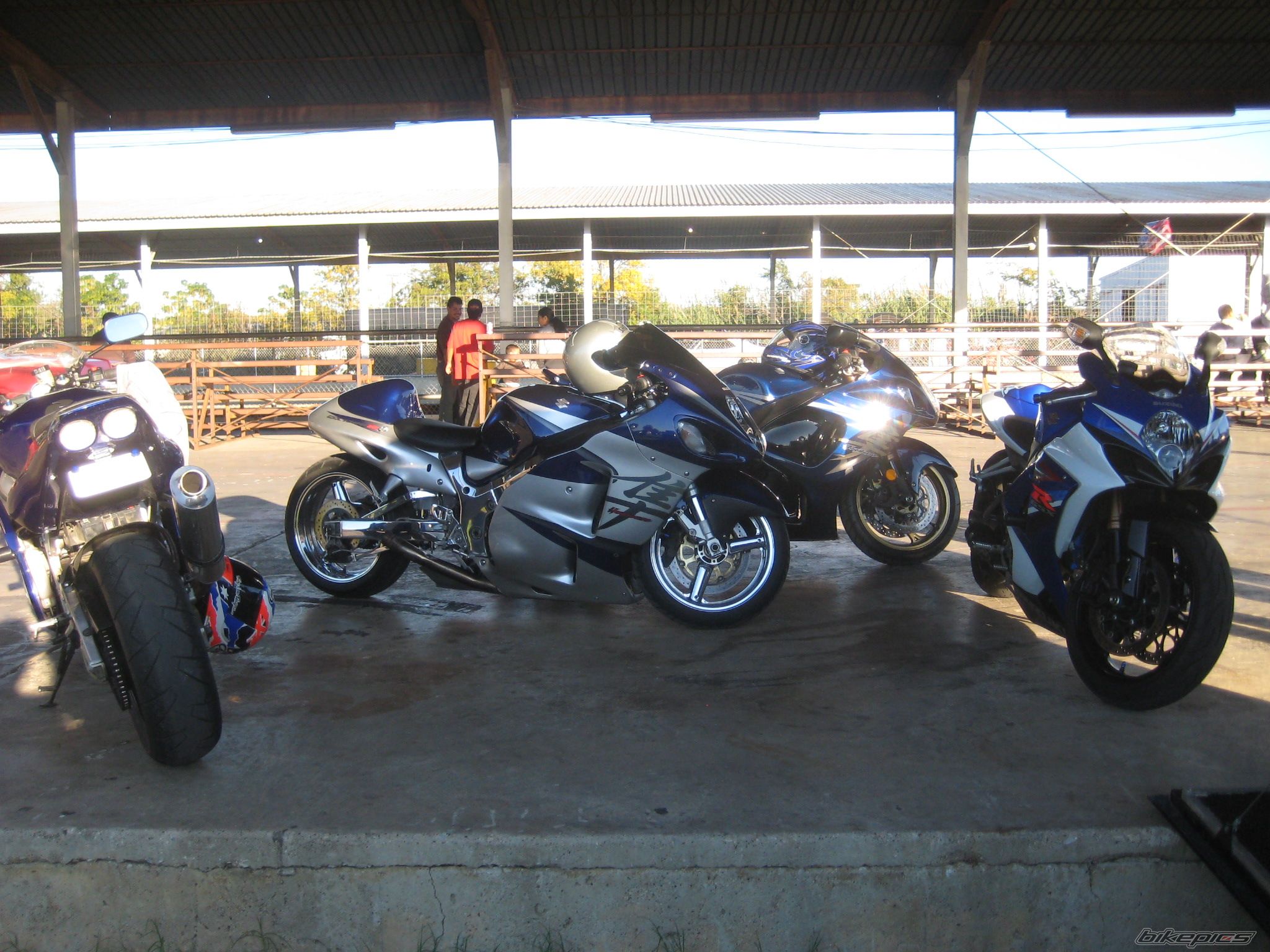 2000 YAMAHA YZF R6 | Picture 1819676 motorcycle photo