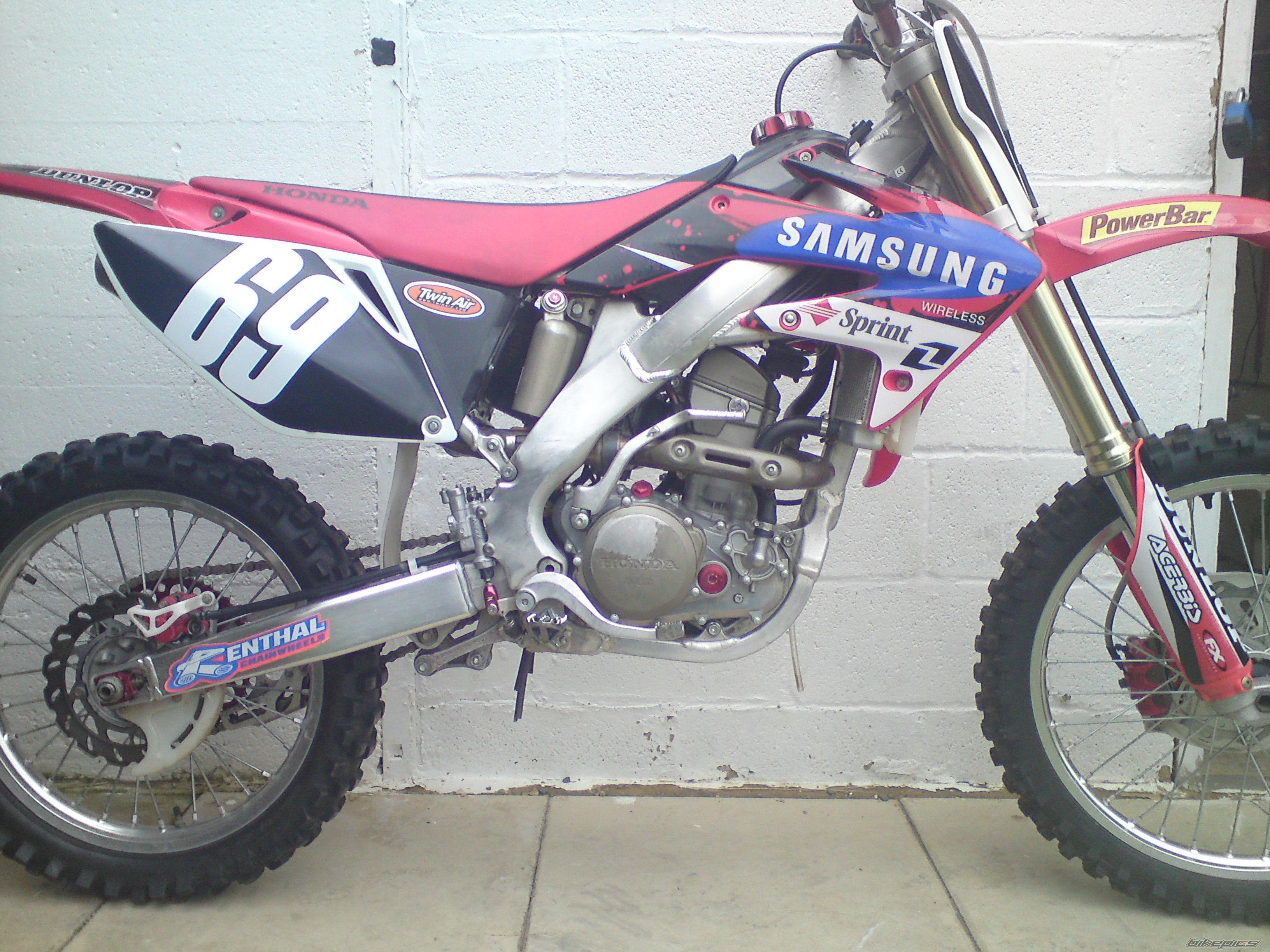 2006 HONDA CRF 250 | Picture 1819884 motorcycle photo