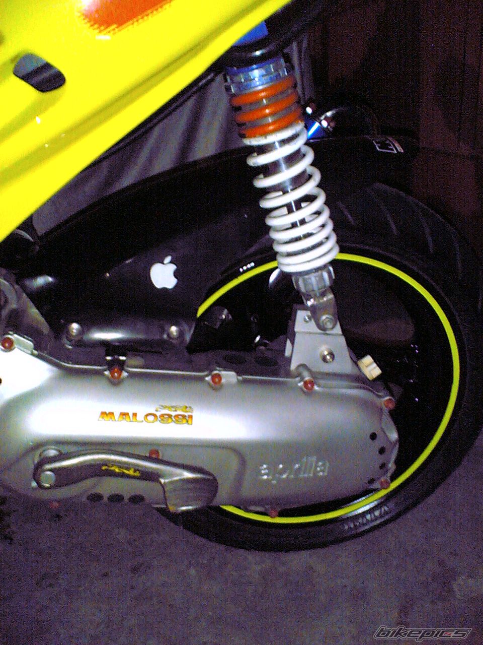 1994 APRILIA SR 50 | Picture 1821942 motorcycle photo