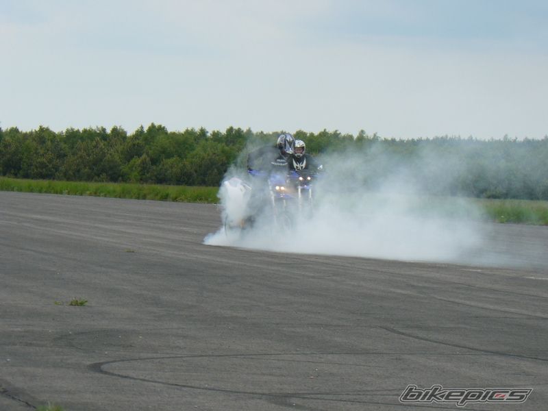 2000 YAMAHA WR 400F | Picture 1822100 motorcycle photo