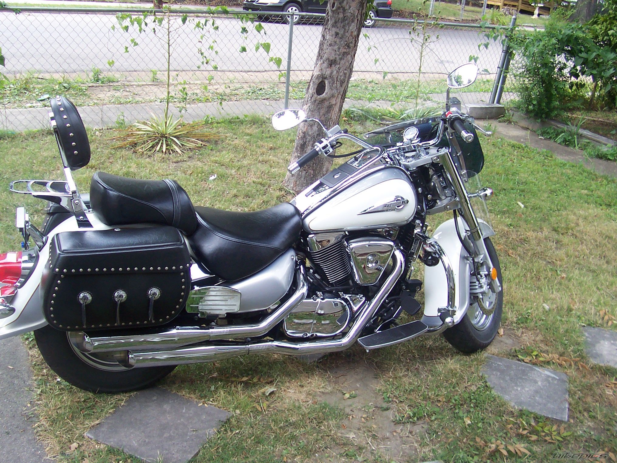 2004 SUZUKI INTRUDER 1500 | Picture 1822143 motorcycle photo