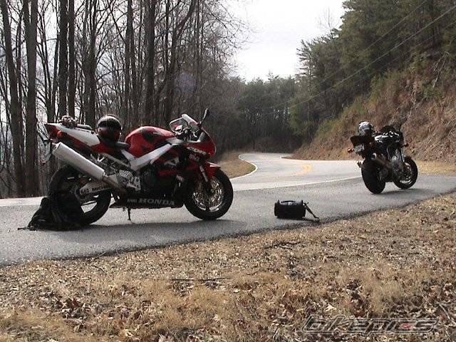 2001 HONDA CBR 900 | Picture 18231 motorcycle photo