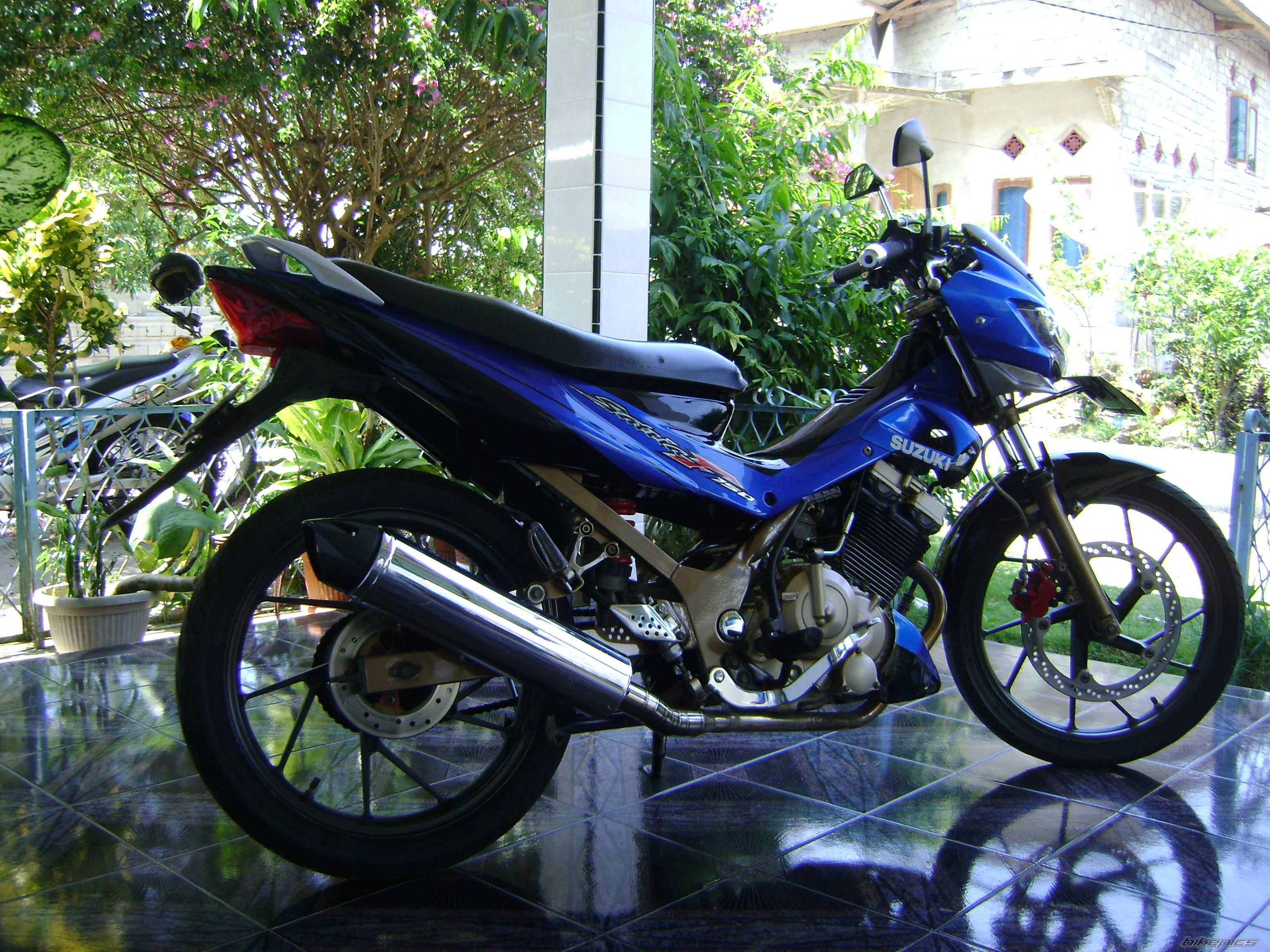 2005 SUZUKI SATRIA F 150 | Picture 1823442 motorcycle photo