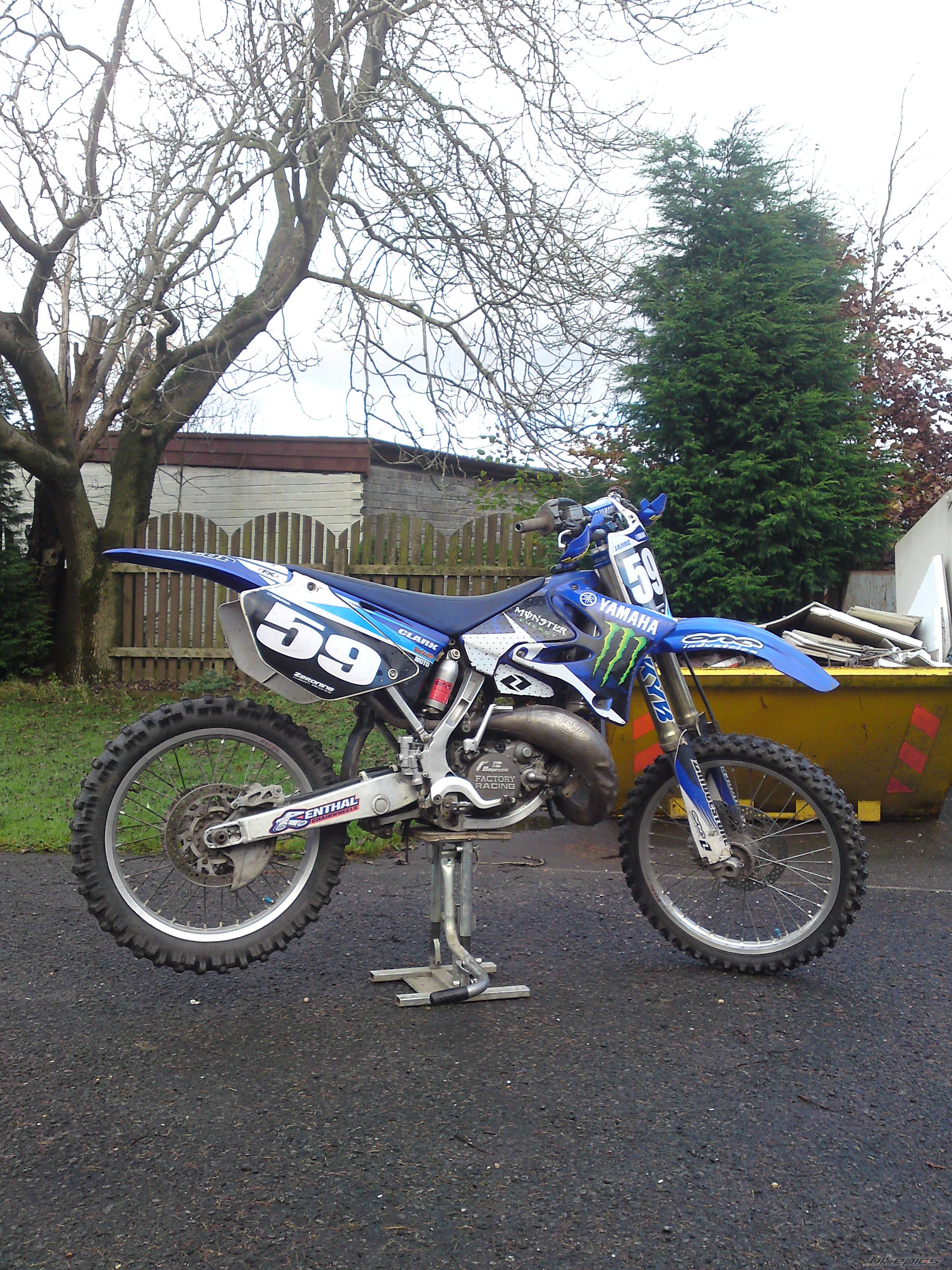 2010 YAMAHA YZ 125 | Picture 1824420 motorcycle photo