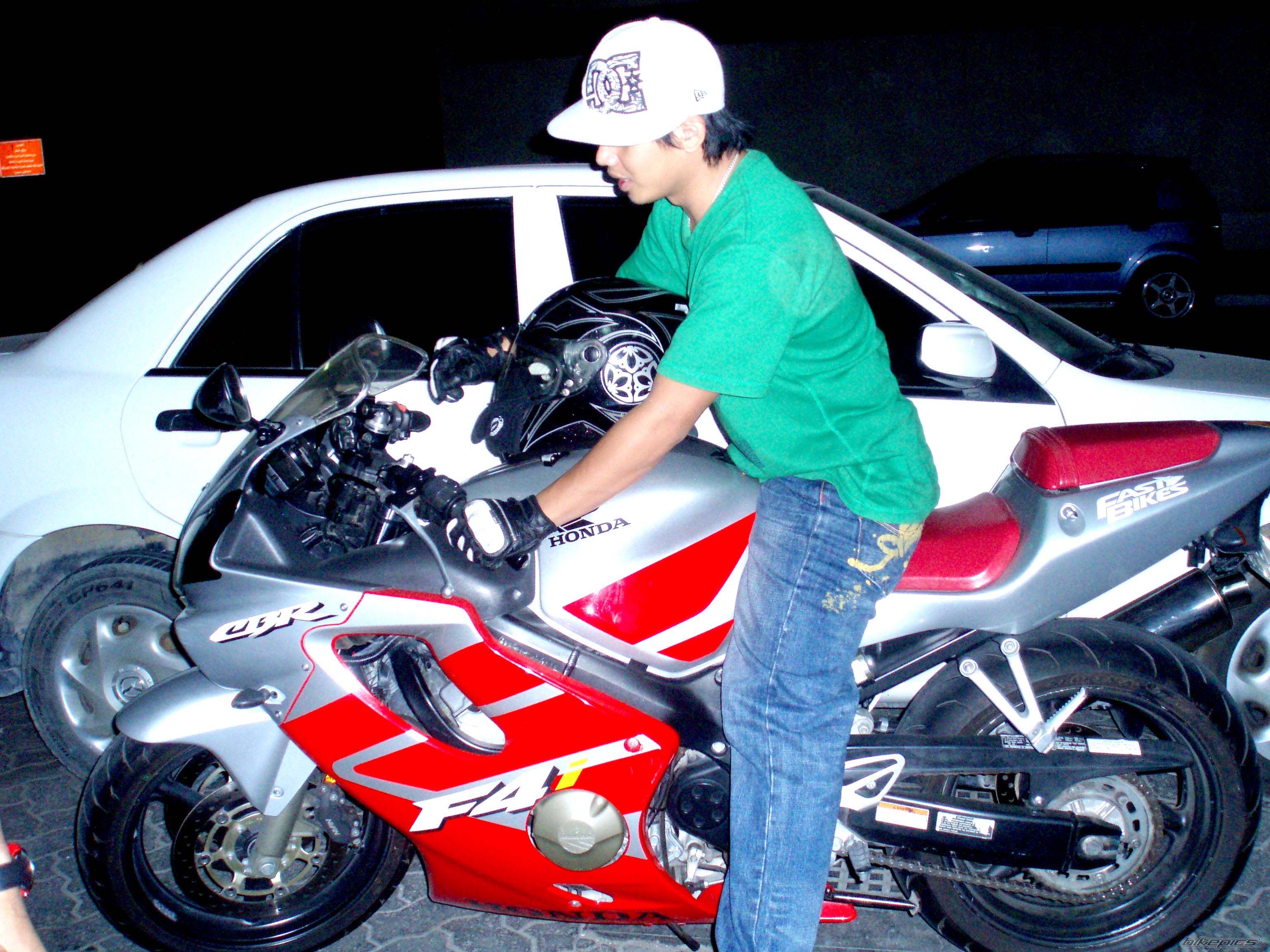 2003 HONDA CBR 600 | Picture 1824899 motorcycle photo