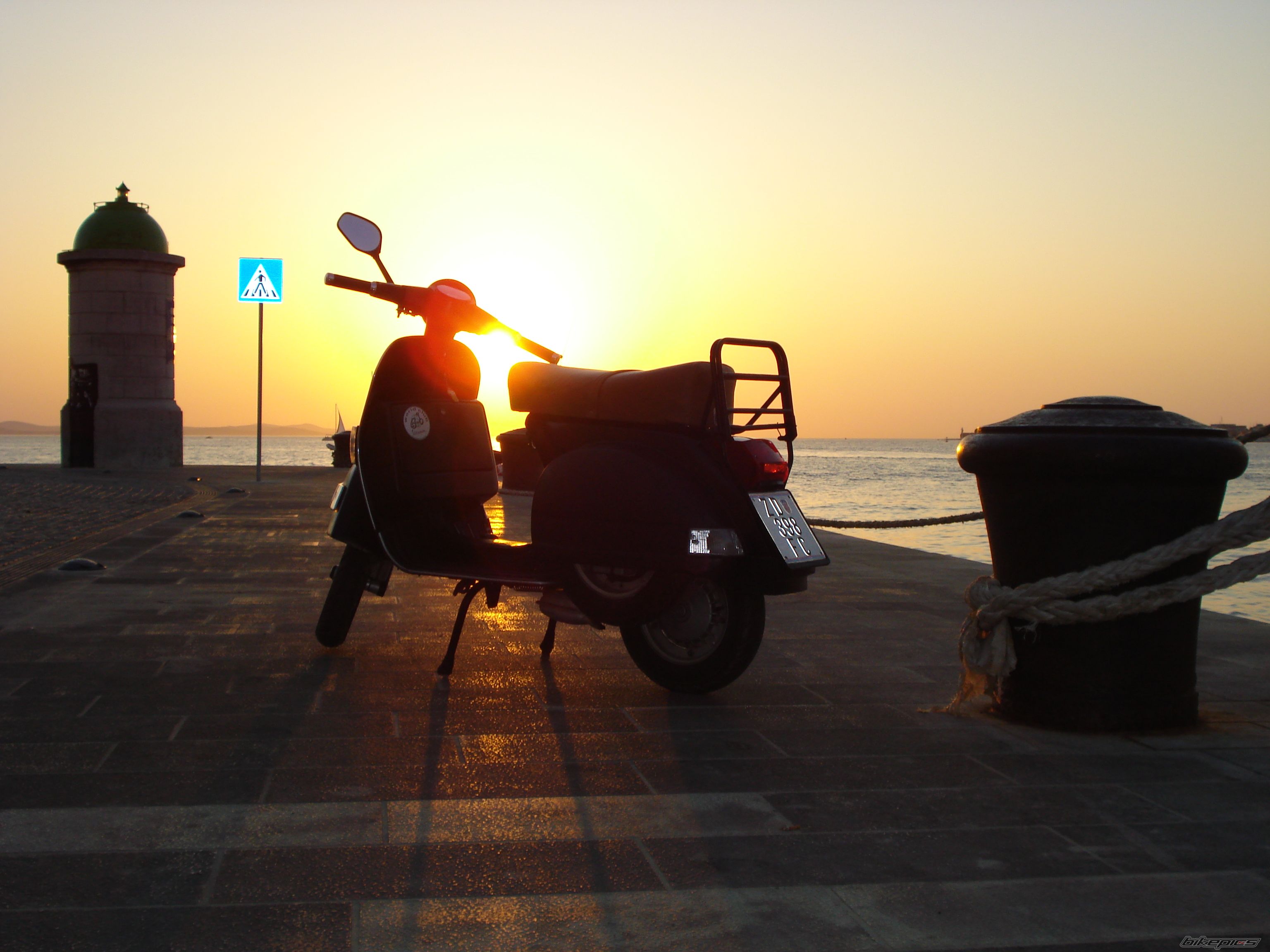 1997 VESPA PX 200 | Picture 1825421 motorcycle photo