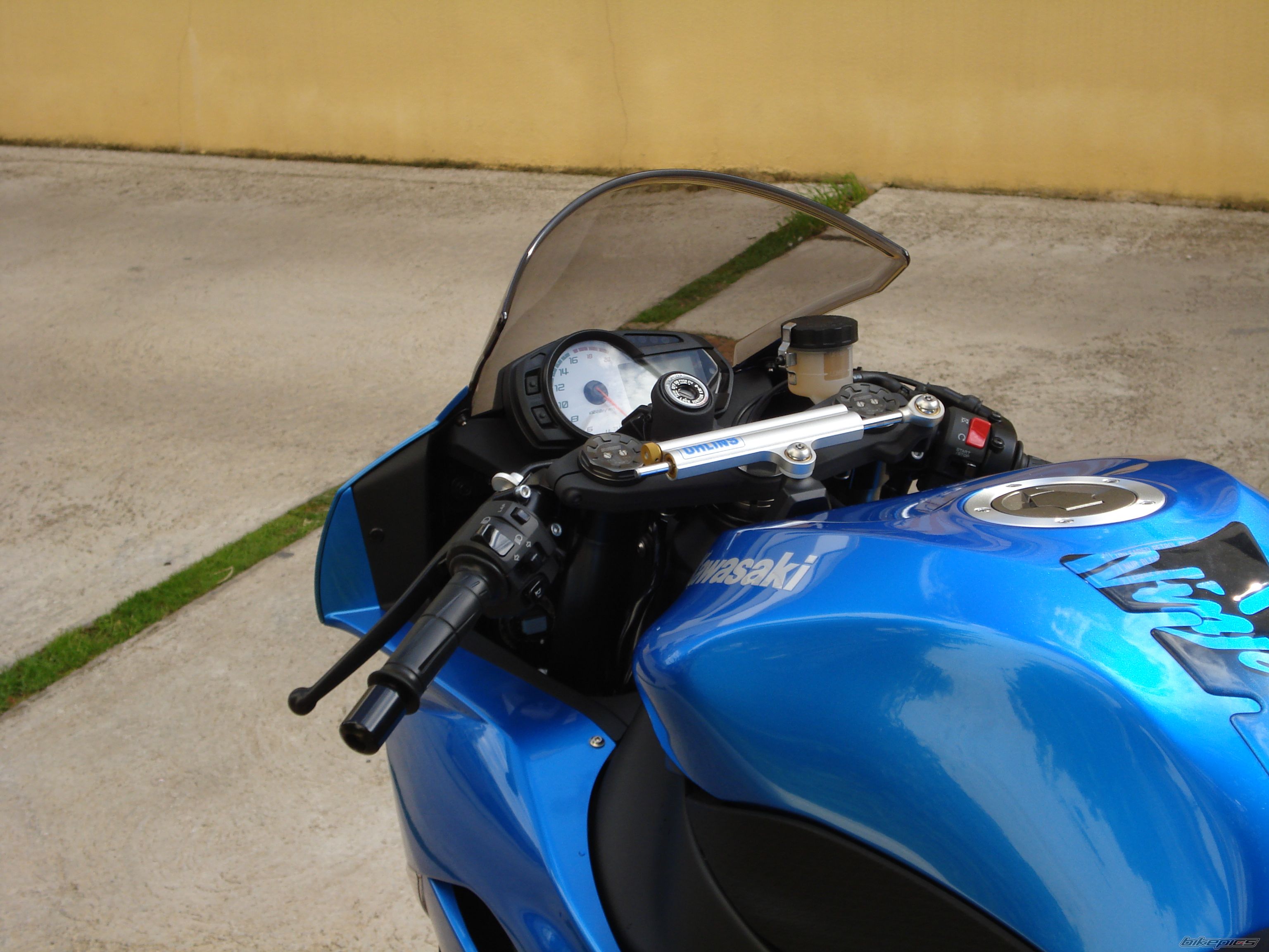 2009 KAWASAKI ZX 6R | Picture 1826354 motorcycle photo