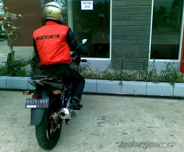 2008 BAJAJ PULSAR 180 | Picture 1826917 motorcycle photo