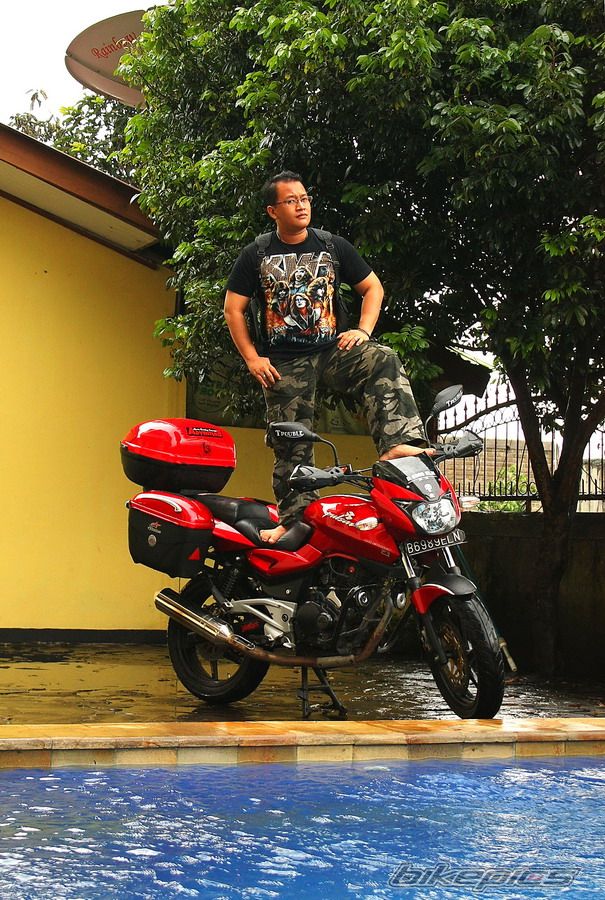 2008 BAJAJ PULSAR 200 | Picture 1826924 motorcycle photo