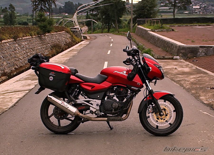 2008 BAJAJ PULSAR 200 | Picture 1826938 motorcycle photo