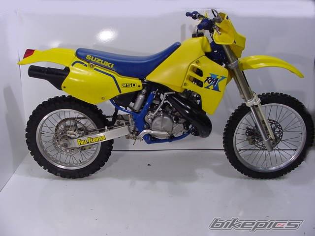 1989 SUZUKI RMX 250 | Picture 182890 motorcycle photo