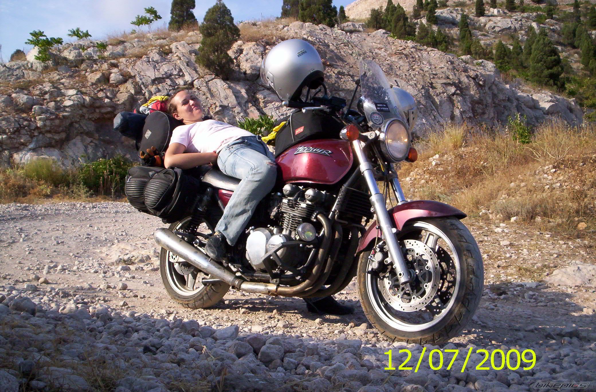 1996 KAWASAKI ZEPHYR 750 | Picture 1830033 motorcycle photo