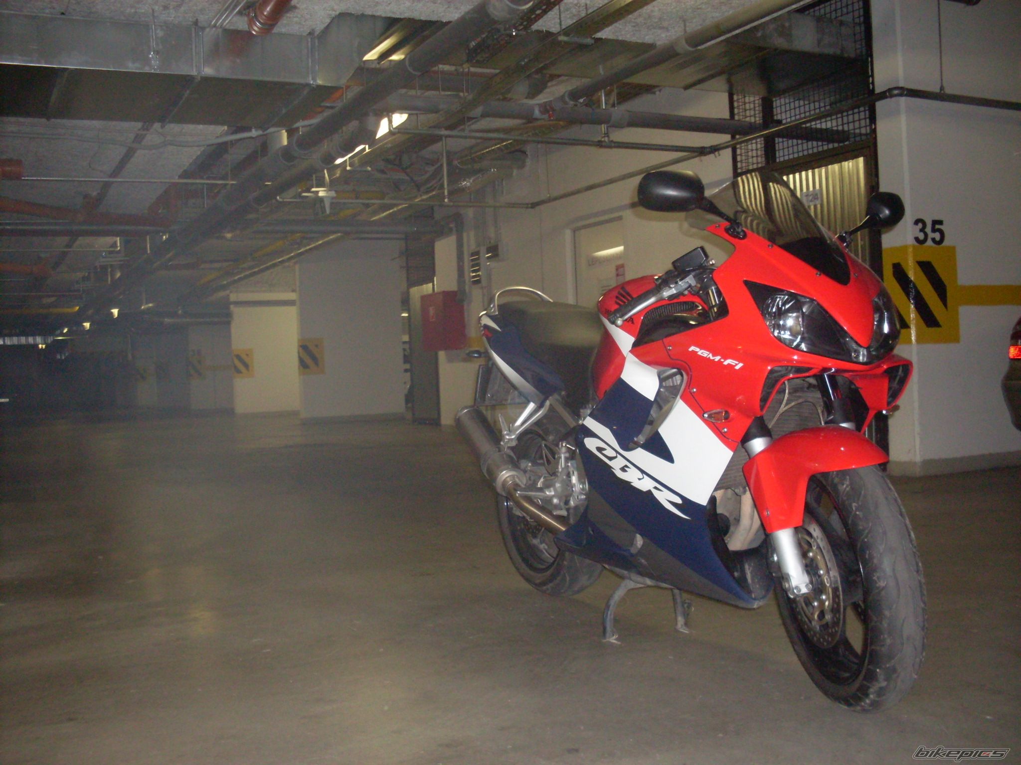 2002 HONDA CBR 600 | Picture 1831137 motorcycle photo