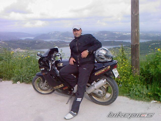 1989 SUZUKI GSX R 400 | Picture 1831431 motorcycle photo