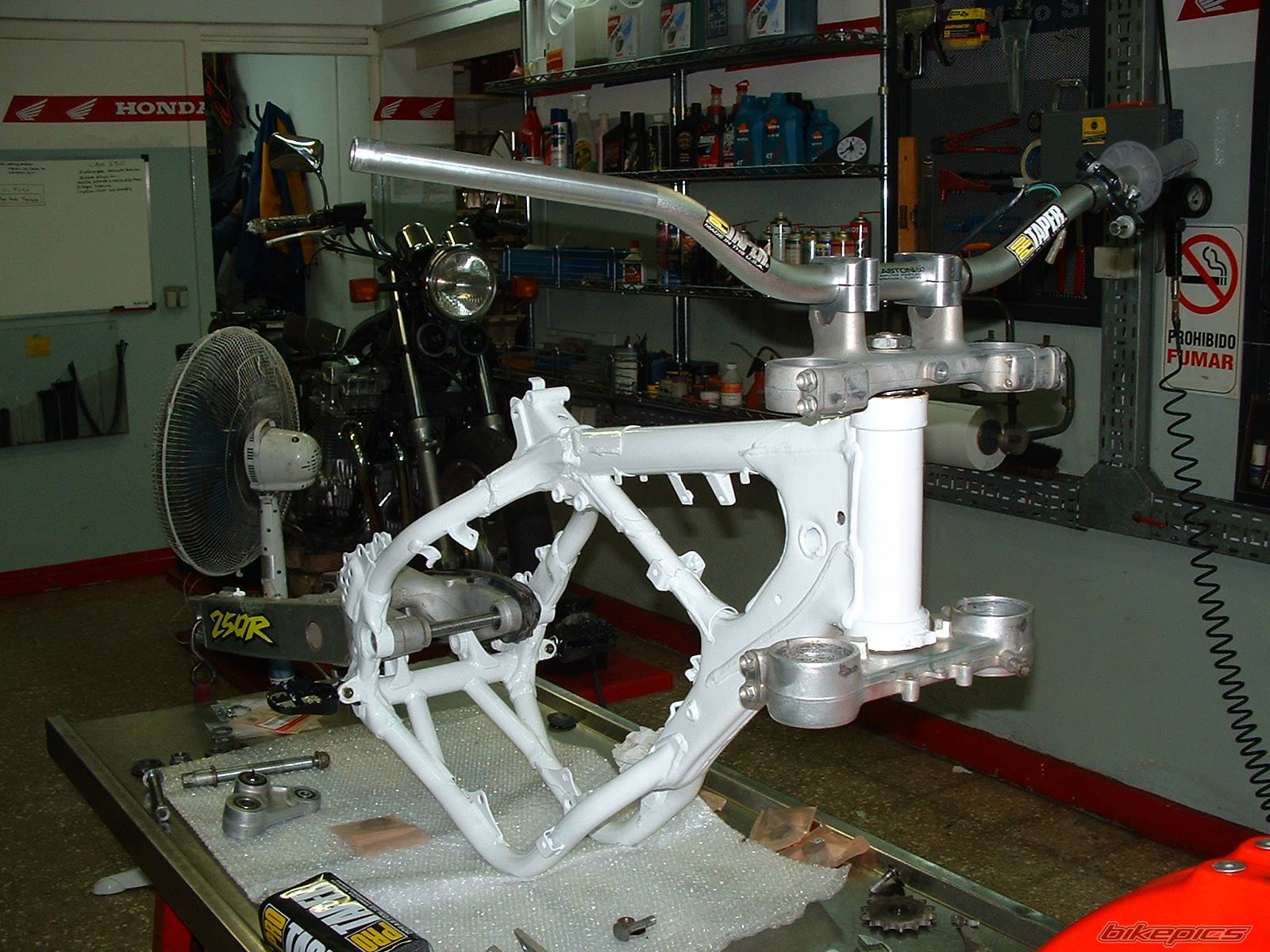 1996 HONDA CR 250 | Picture 183379 motorcycle photo
