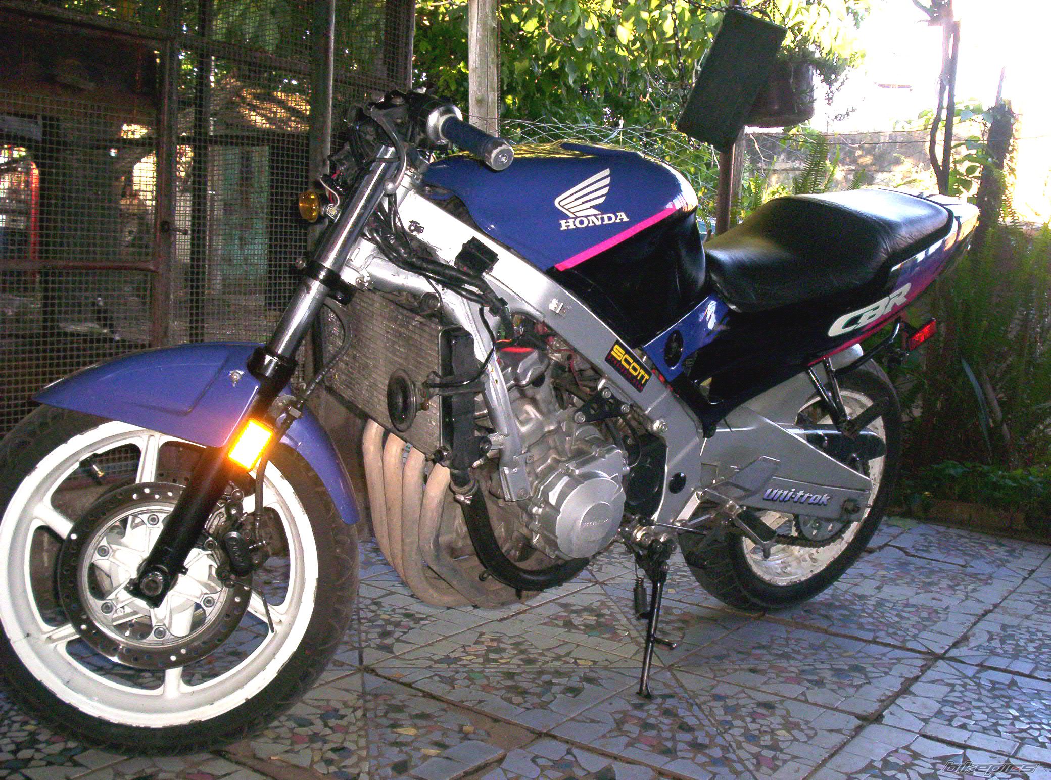 1992 HONDA CBR 600 | Picture 1834211 motorcycle photo