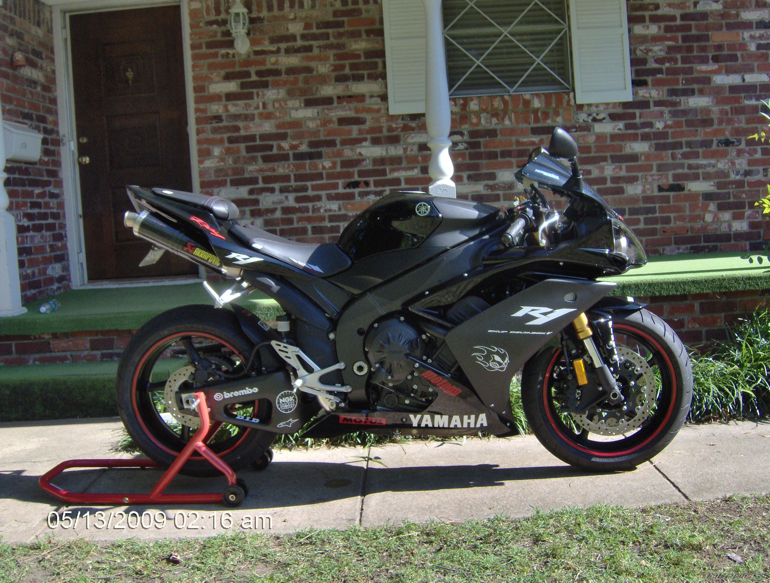 2008 YAMAHA YZF R1 | Picture 1834273 motorcycle photo