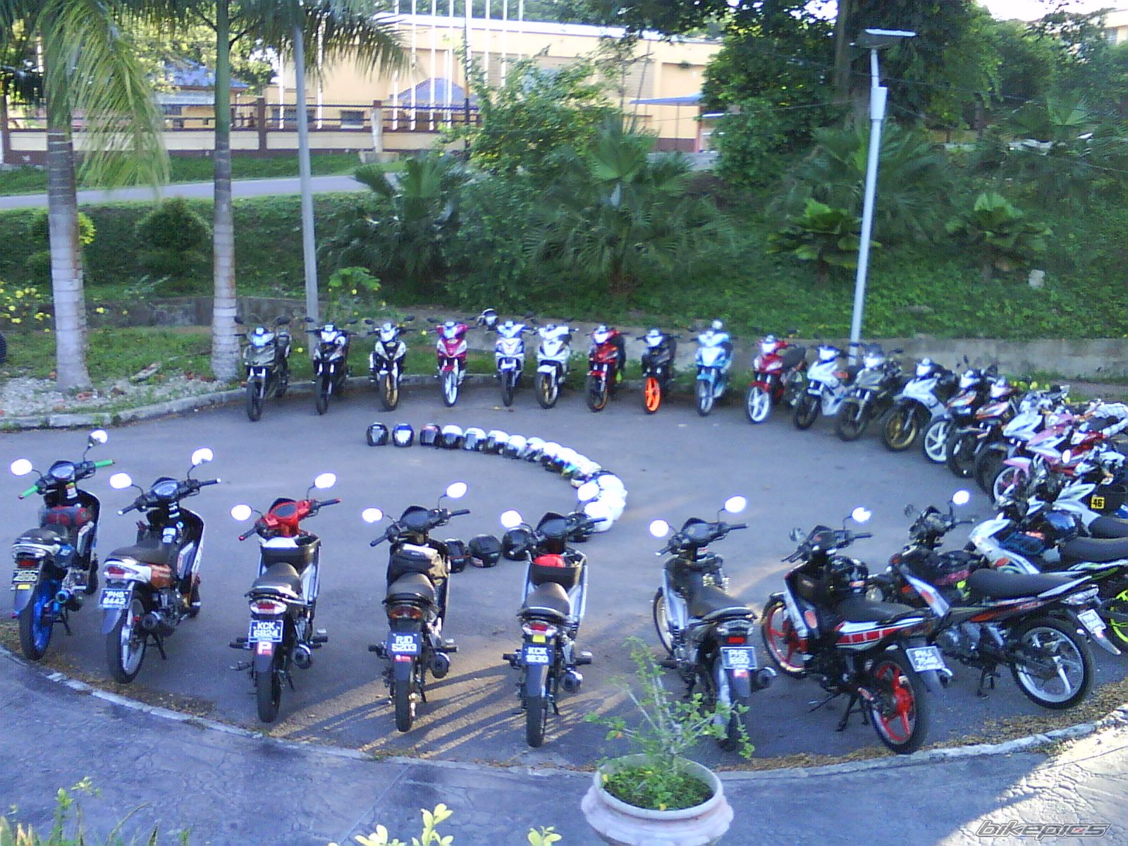 2010 YAMAHA 135 LC | Picture 1834905 motorcycle photo
