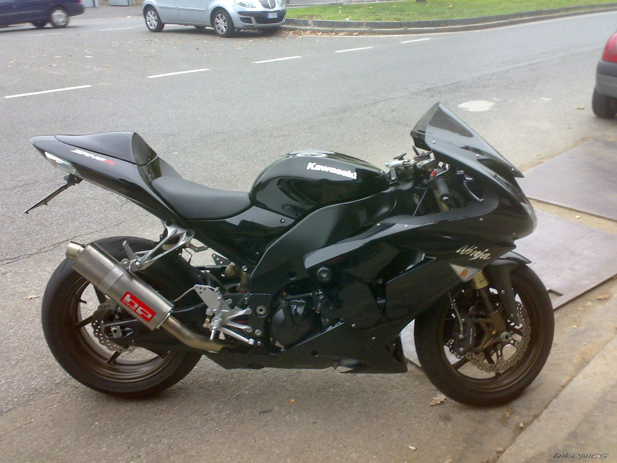 2006 KAWASAKI ZX 10R | Picture 1835467 motorcycle photo